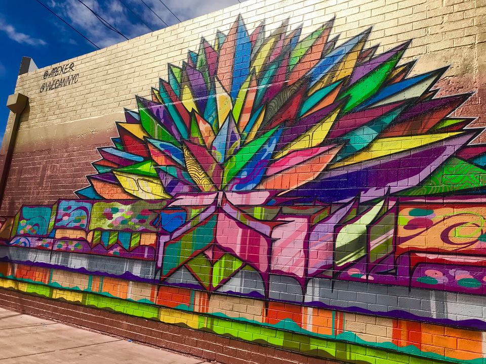 Cockroach Theatre 15th Anniversary Mural by @VulcanNYC x @APEXER #PublicArt #PlaceMaking #LasVegas #CockroachTheatre